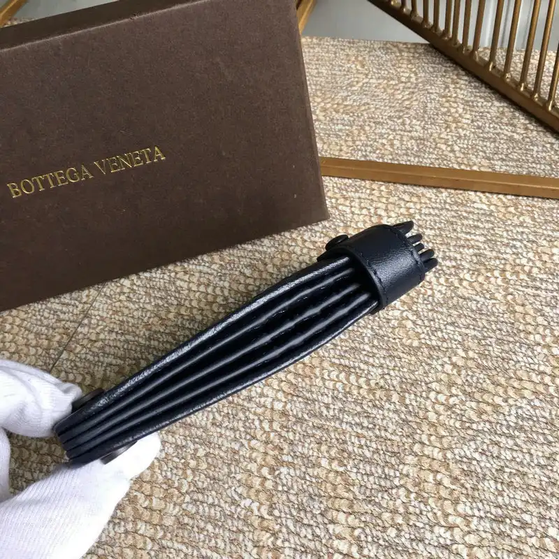 bo*te*ga Ve*ne*ta bag 2108sf0203