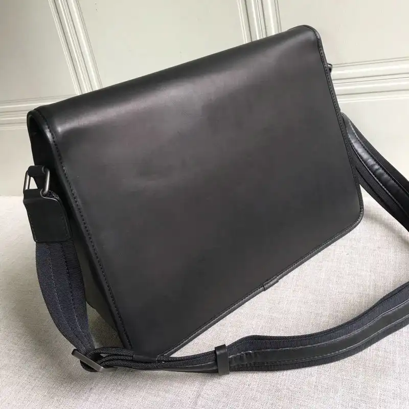 bo*te*ga Ve*ne*ta bag 2108sf0211