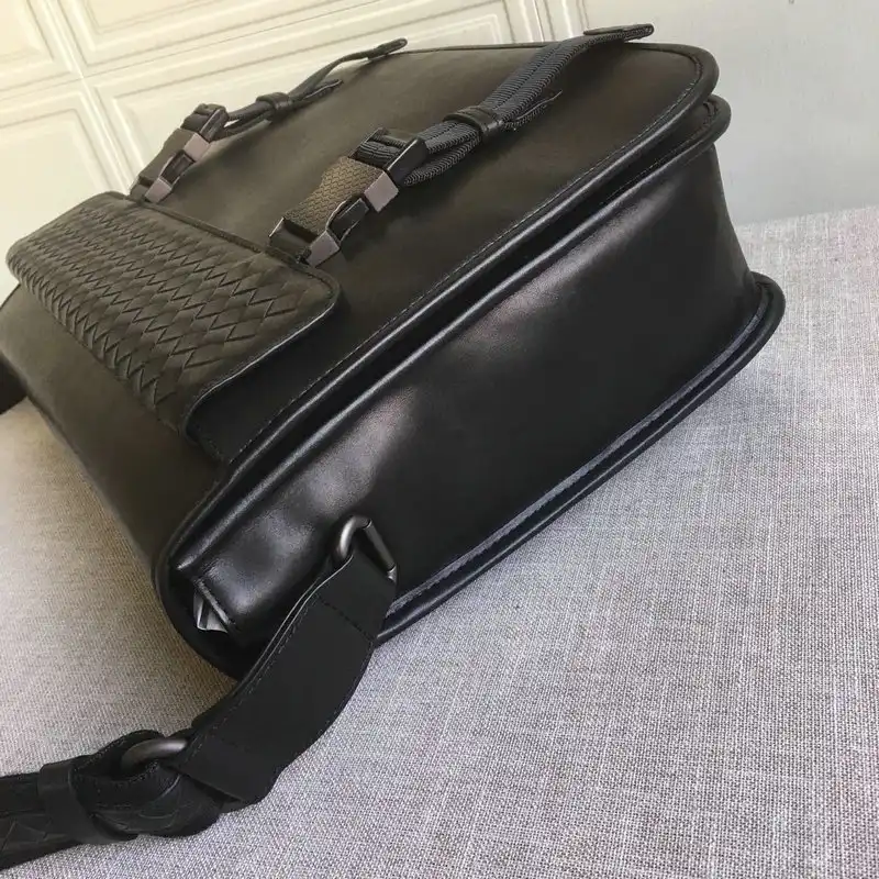 bo*te*ga Ve*ne*ta bag 2108sf0212