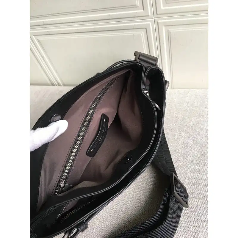 bo*te*ga Ve*ne*ta bag 2108sf0241