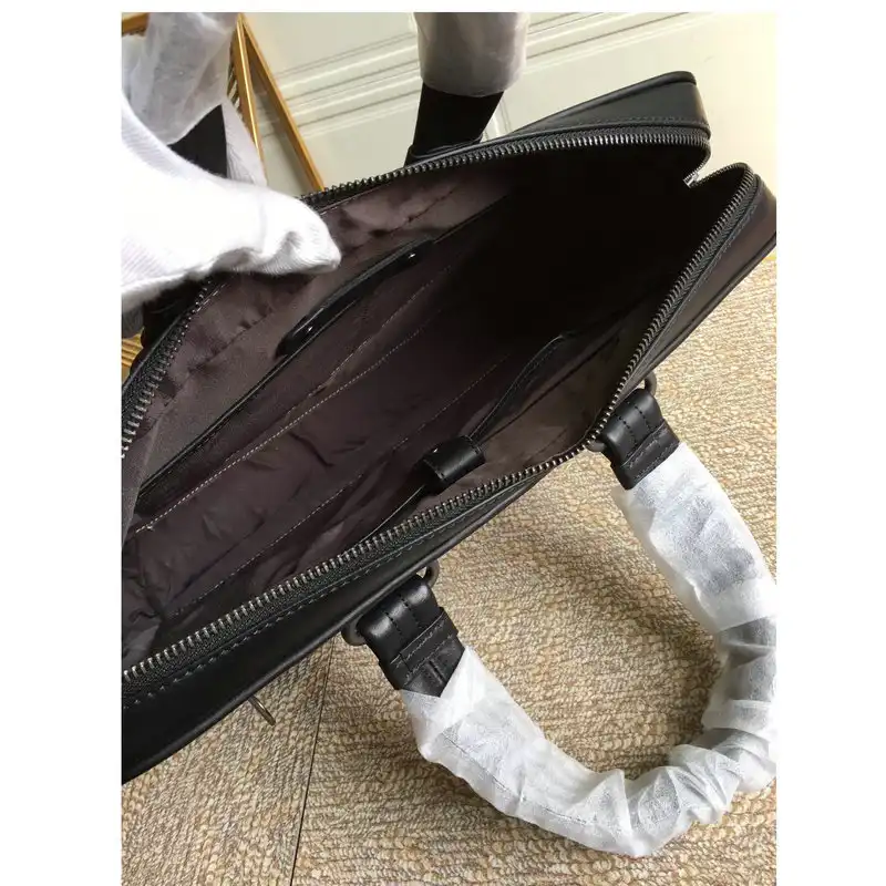 bo*te*ga Ve*ne*ta bag 2108sf0245