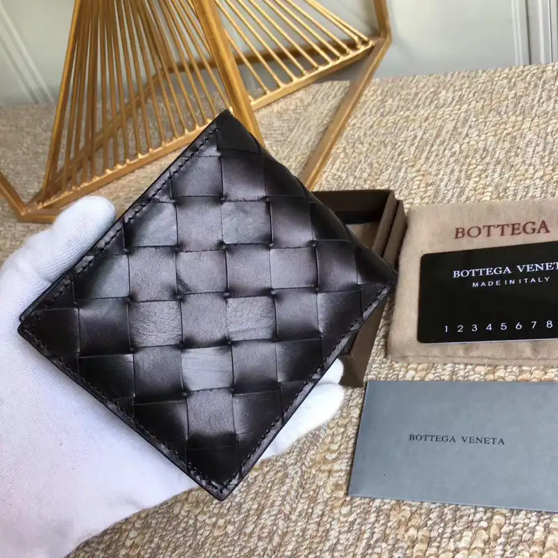 bo*te*ga Ve*ne*ta bag 2108sf0273