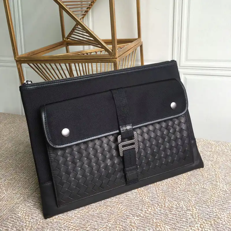 bo*te*ga Ve*ne*ta bag 2108sf0279