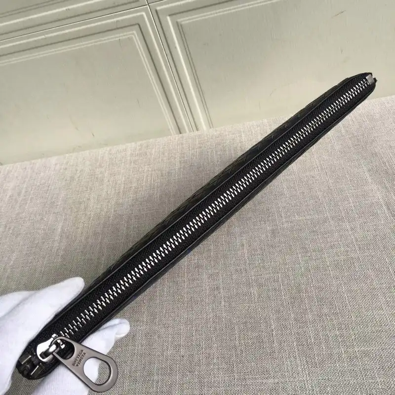 bo*te*ga Ve*ne*ta bag 2108sf0280