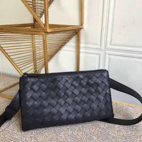 bo*te*ga Ve*ne*ta bag 2108sf0283