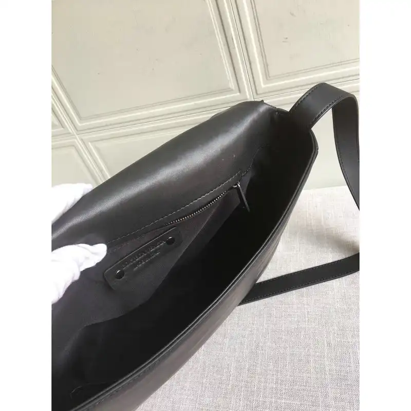 bo*te*ga Ve*ne*ta bag 2108sf0286