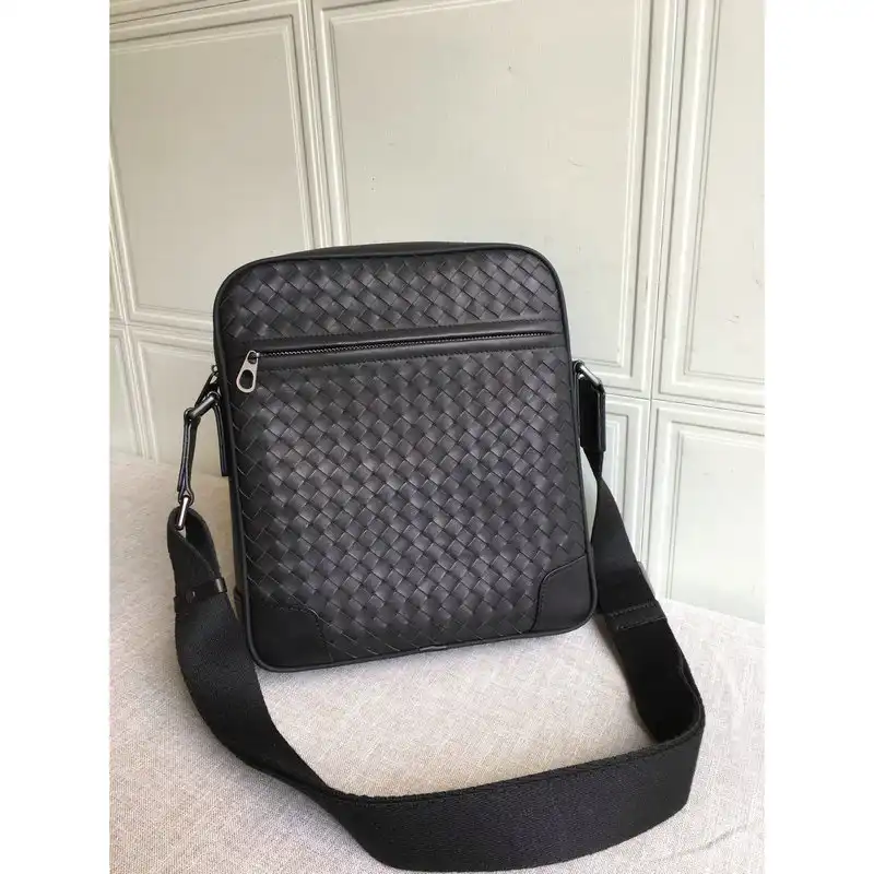 bo*te*ga Ve*ne*ta bag 2108sf0287