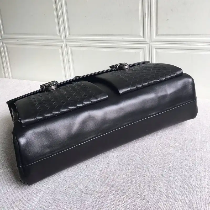 bo*te*ga Ve*ne*ta bag 2108sf0292