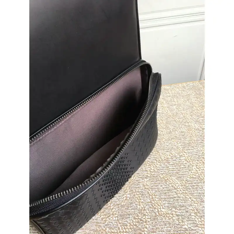 bo*te*ga Ve*ne*ta bag 2108sf0296