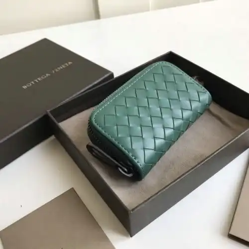 bo*te*ga Ve*ne*ta bag 2108sf0300