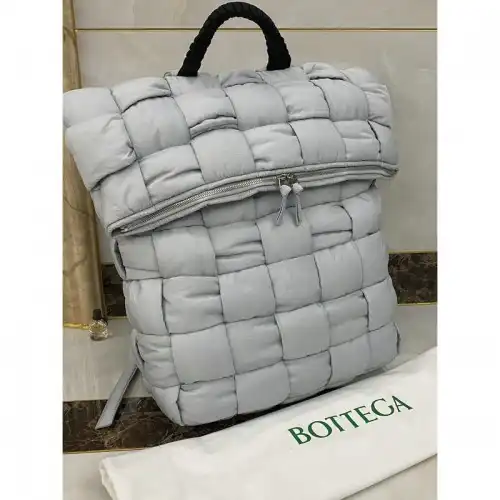 bo*te*ga Ve*ne*ta bag 2108sf0304