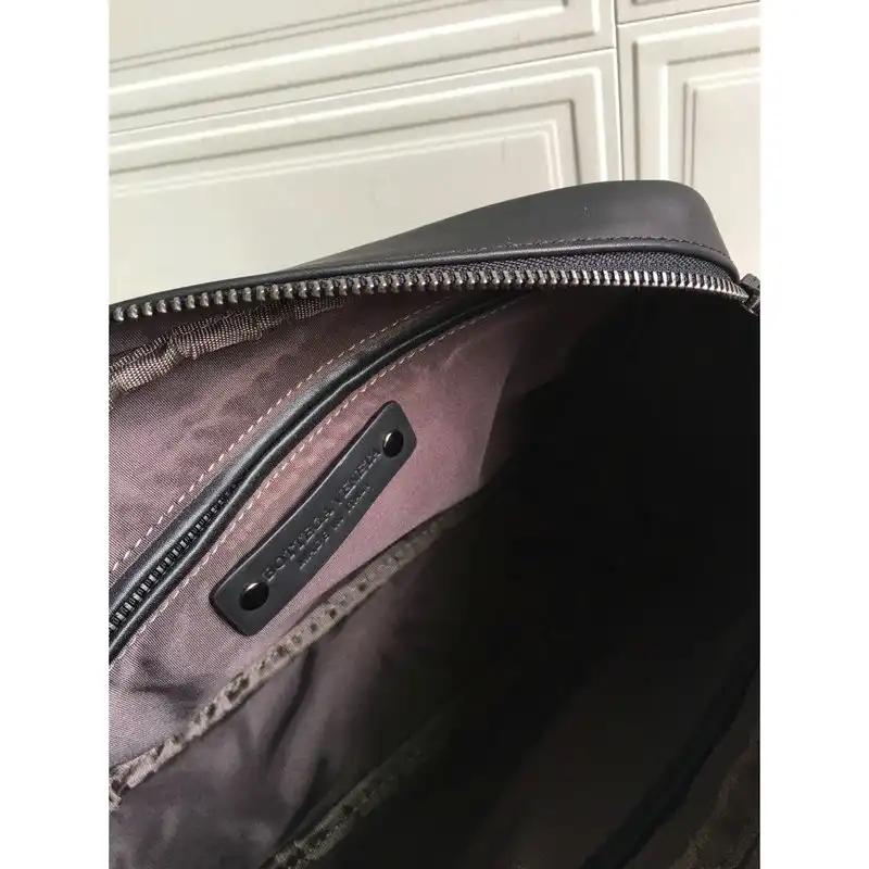 bo*te*ga Ve*ne*ta bag 2108sf0310