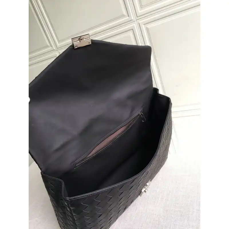 bo*te*ga Ve*ne*ta bag 2108sf0316