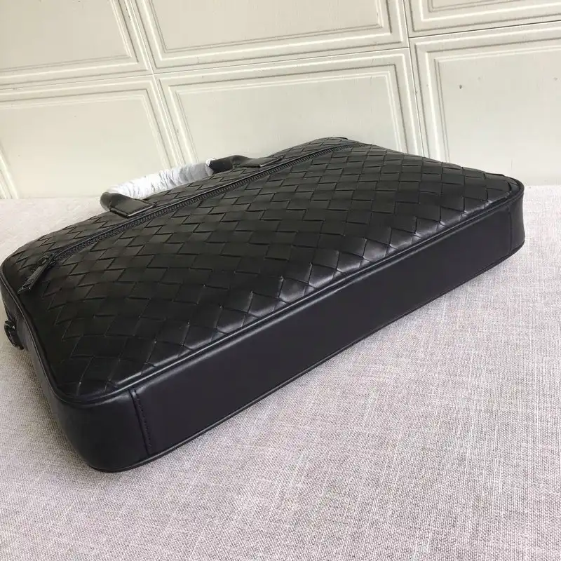 bo*te*ga Ve*ne*ta bag 2108sf0318