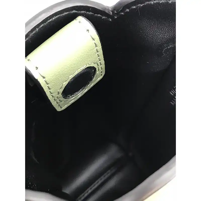 L0ew* s bags 2108ya0013