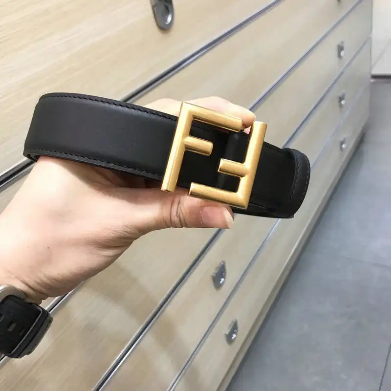 F**di belts 2109xf0048