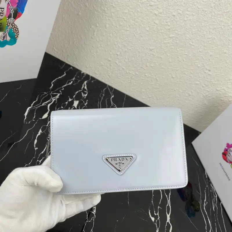 Pra*a bag 2109ya0140