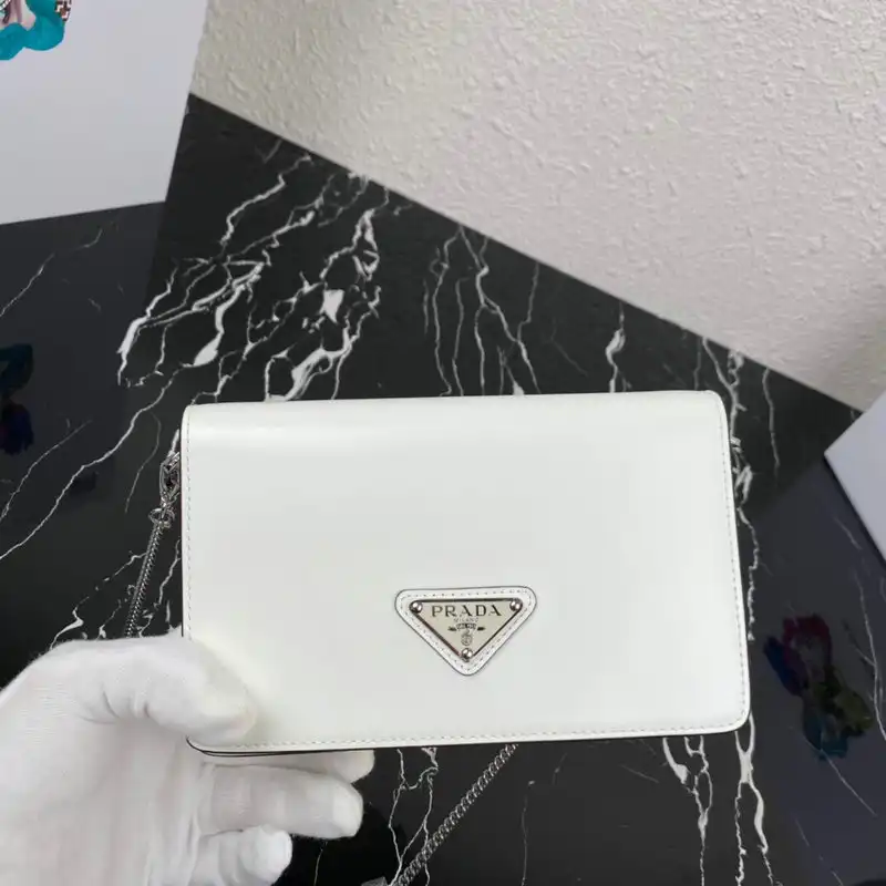 Pra*a bag 2109ya0141