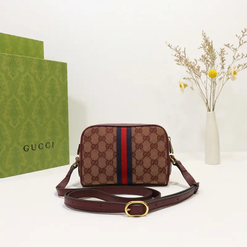 G*u*i bags 2110dj0066