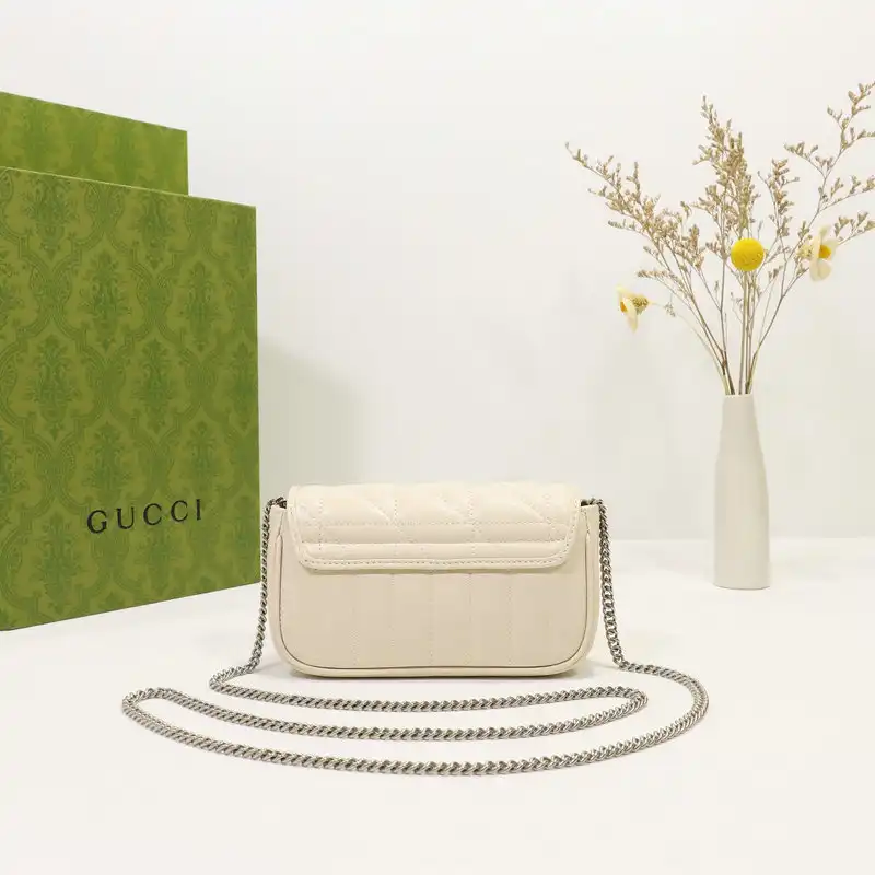 G*u*i bags 2110dj0076