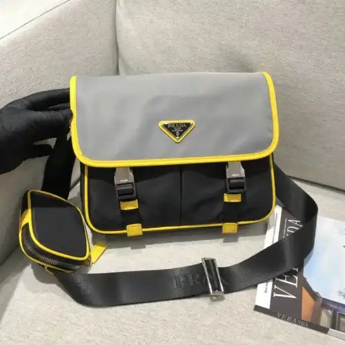 Pra*a s bags 2110yz0024