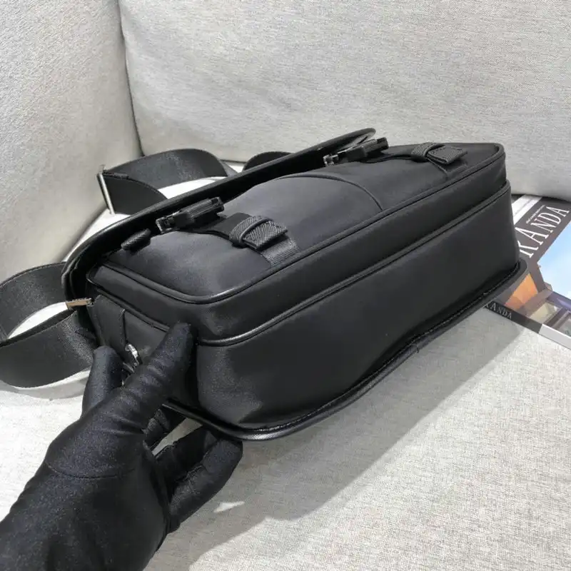 Pra*a s bags 2110yz0026