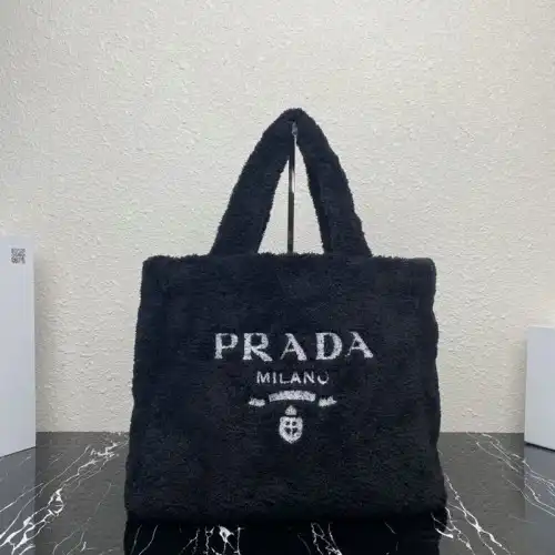 Pra*a bags 2111dj0009