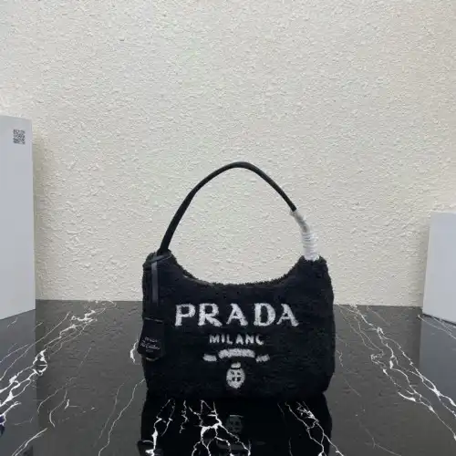 Pra*a bags 2111dj0012