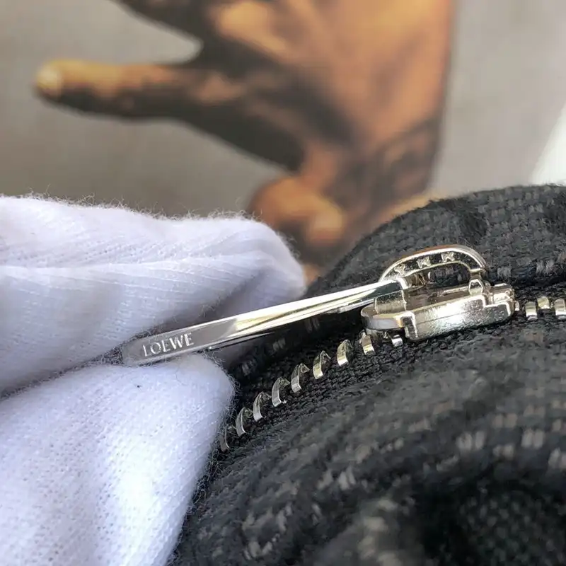 L0ew* bags 2111yz0010