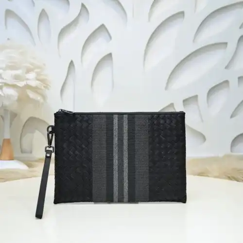 bo*te*ga Ve*ne*ta bags 2111yz0015