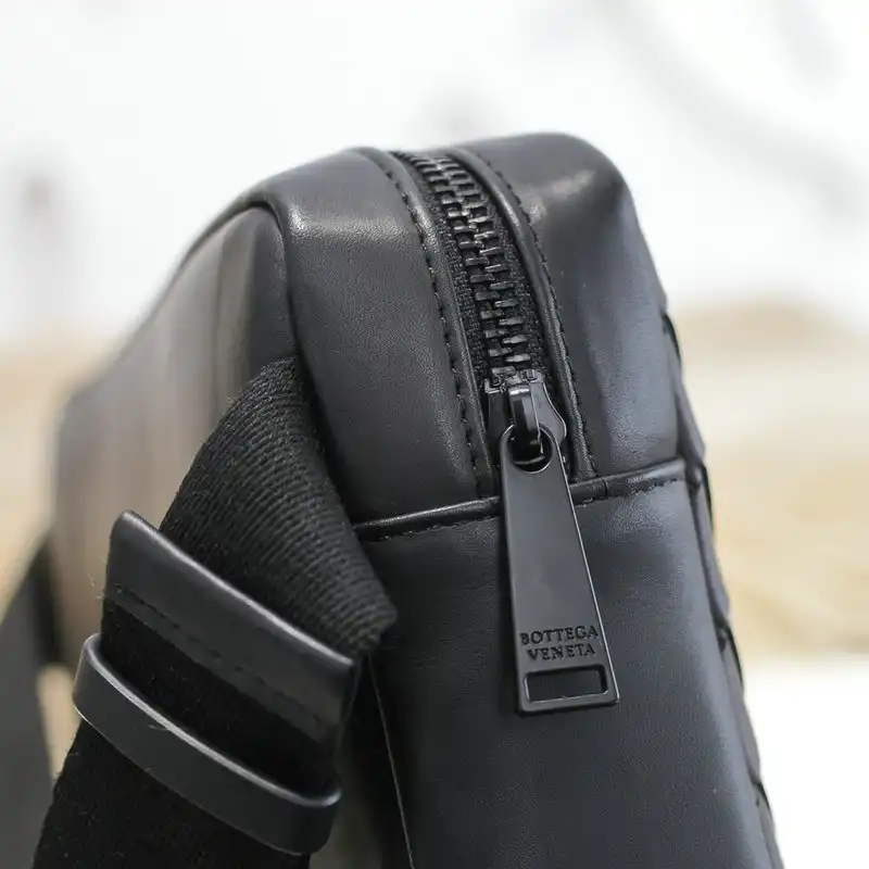 bo*te*ga Ve*ne*ta bags 2111yz0023