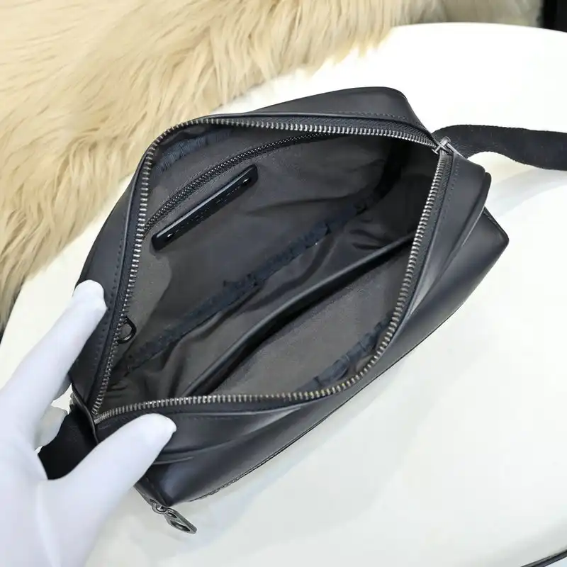 bo*te*ga Ve*ne*ta bags 2111yz0084