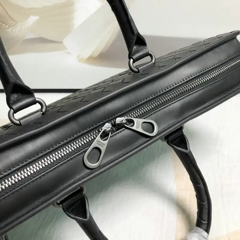 bo*te*ga Ve*ne*ta bags 2111yz0089