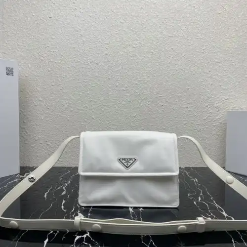 Pra*a bags 2112dj0096