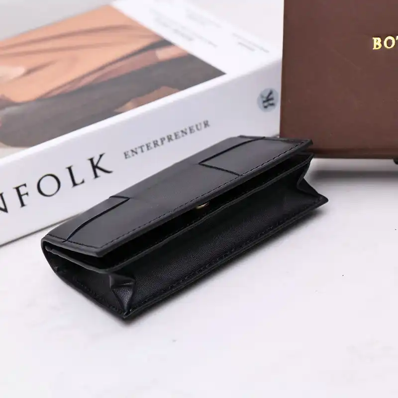 bo*te*ga Ve*ne*ta bag 2112sf0030