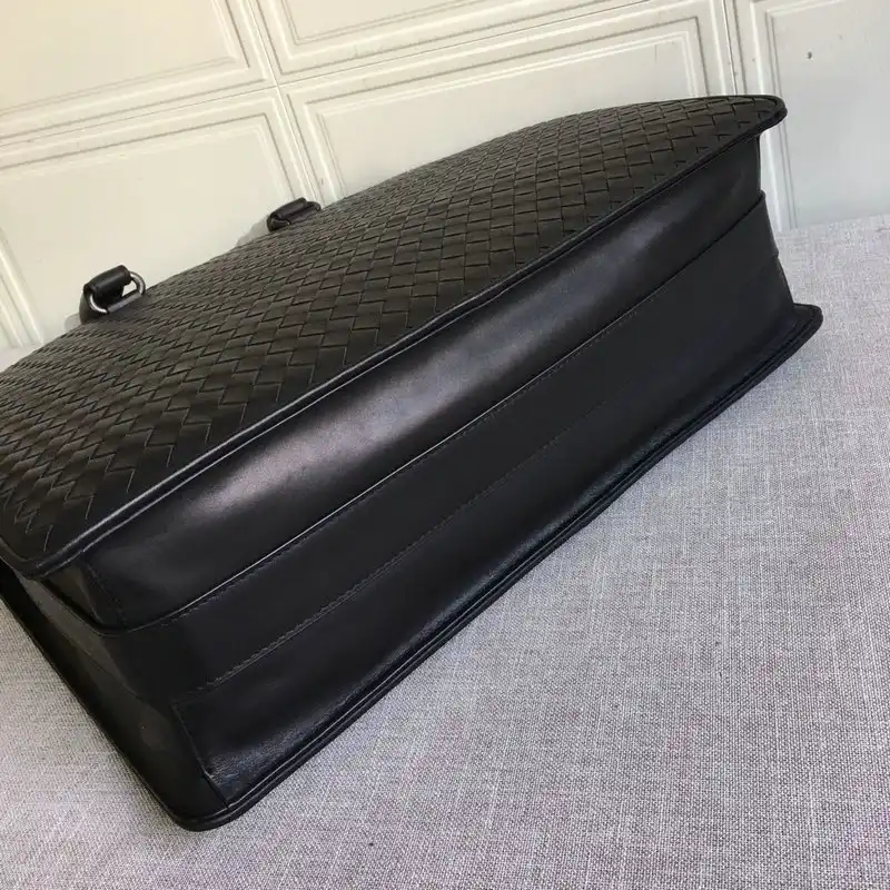 bo*te*ga Ve*ne*ta bag 2112sf0055