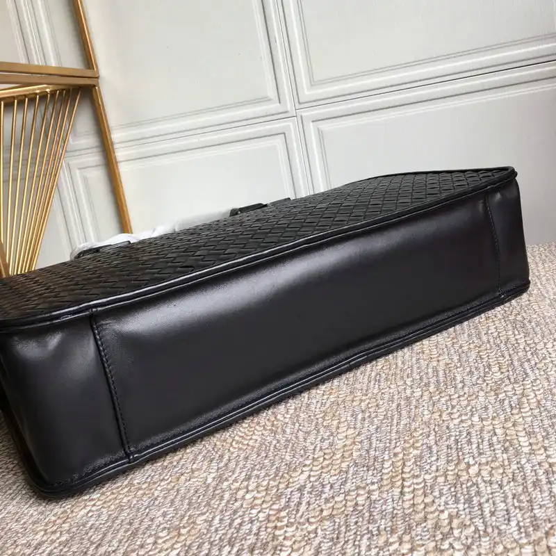 bo*te*ga Ve*ne*ta bag 2112sf0057