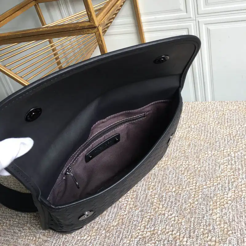 bo*te*ga Ve*ne*ta bag 2112sf0061