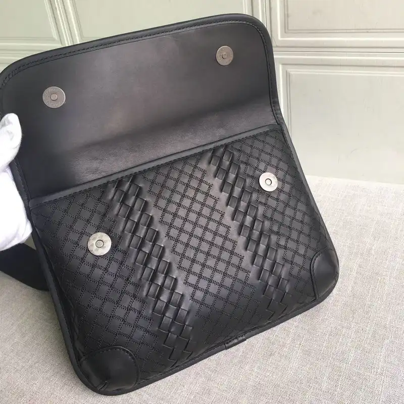 bo*te*ga Ve*ne*ta bag 2112sf0065