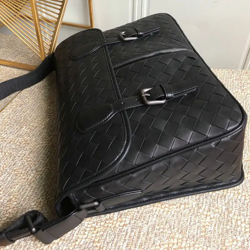 bo*te*ga Ve*ne*ta bag 2112sf0073