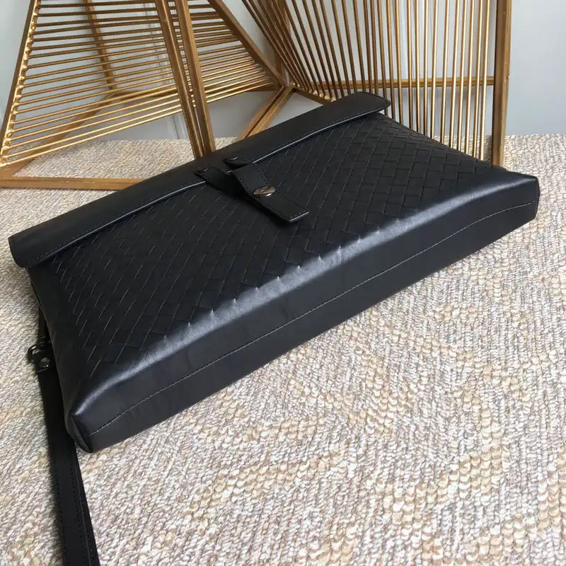 bo*te*ga Ve*ne*ta bag 2112sf0095