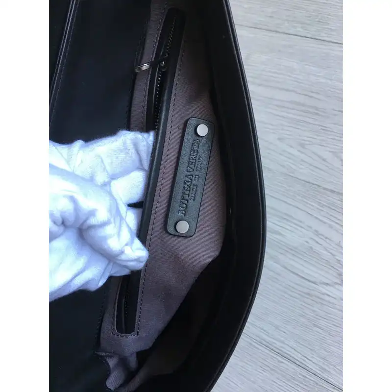 bo*te*ga Ve*ne*ta bag 2112sf0106