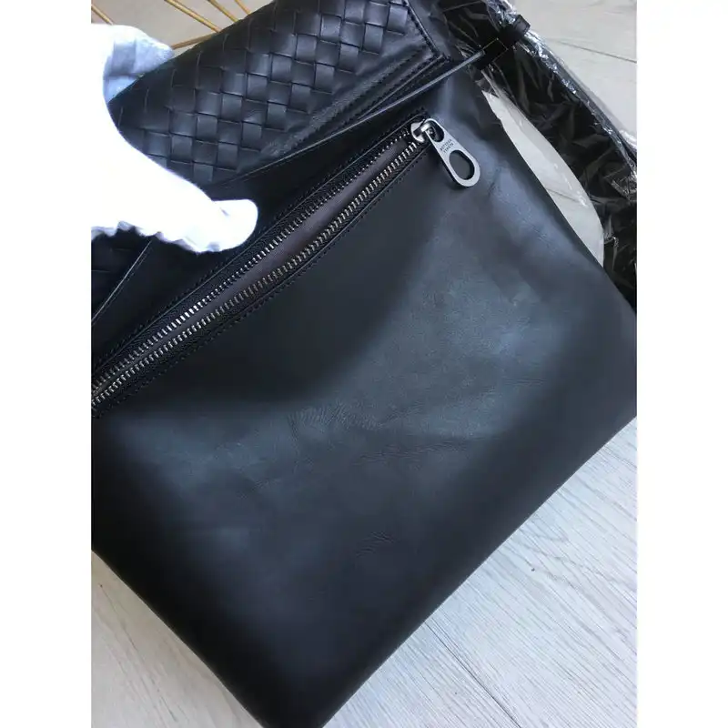 bo*te*ga Ve*ne*ta bag 2112sf0106