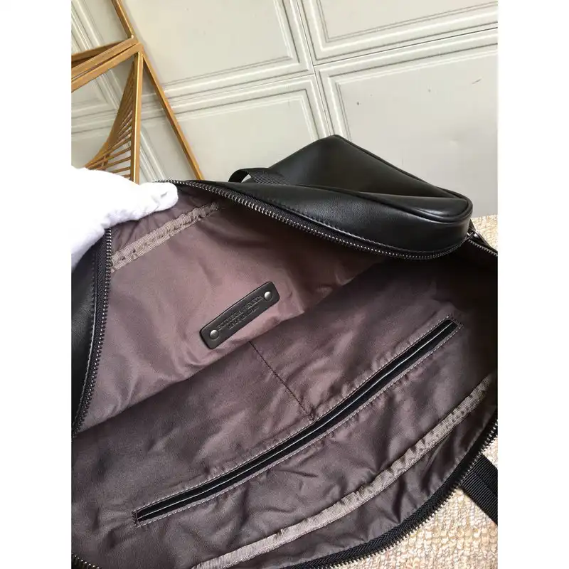 bo*te*ga Ve*ne*ta bag 2112sf0115