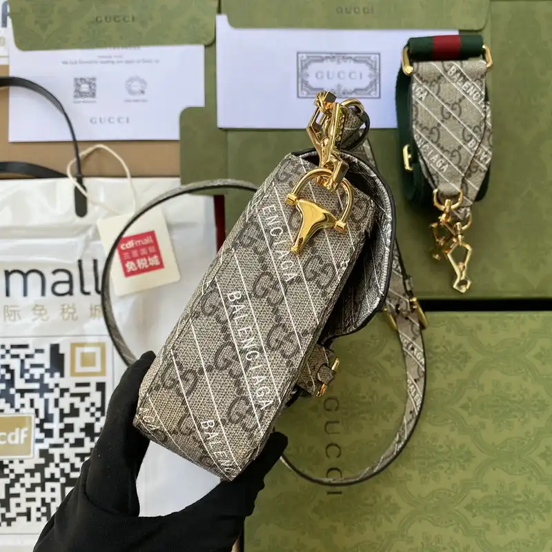 G*u*i bag 2112ya0089