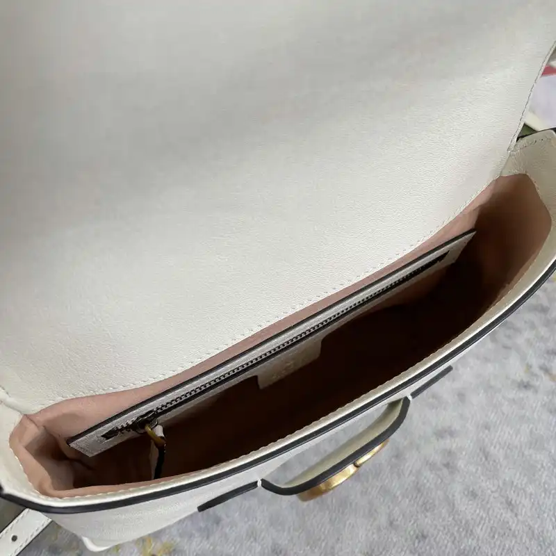 G*u*i bag 2201dj0052