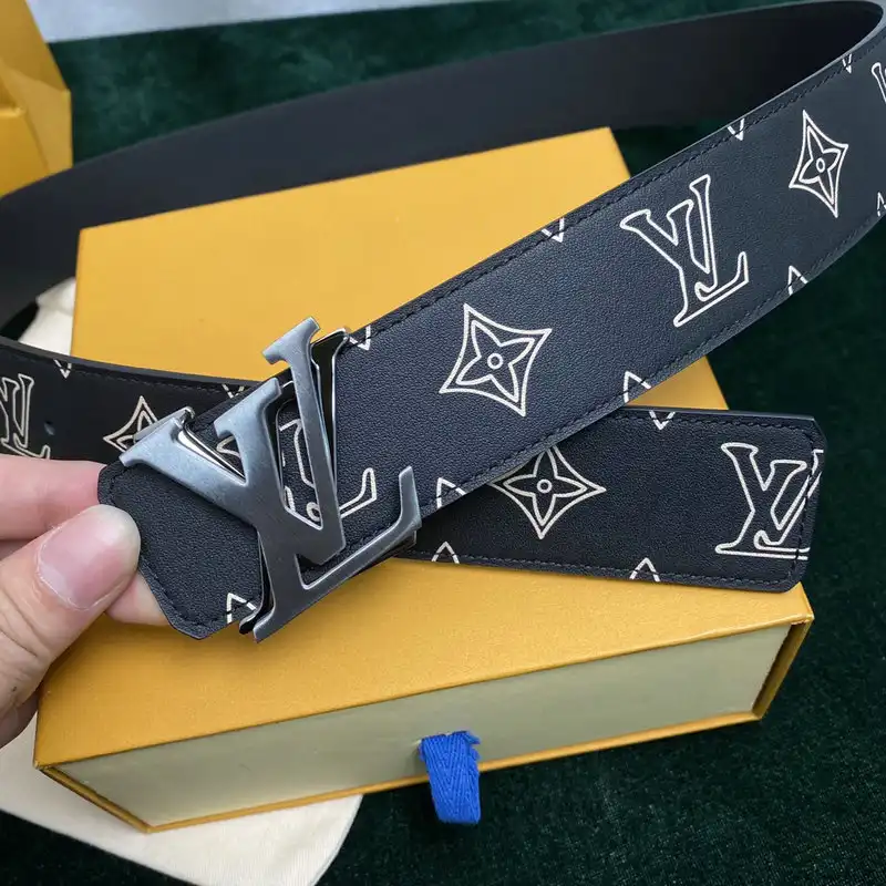 LV Belts 2201XA0139