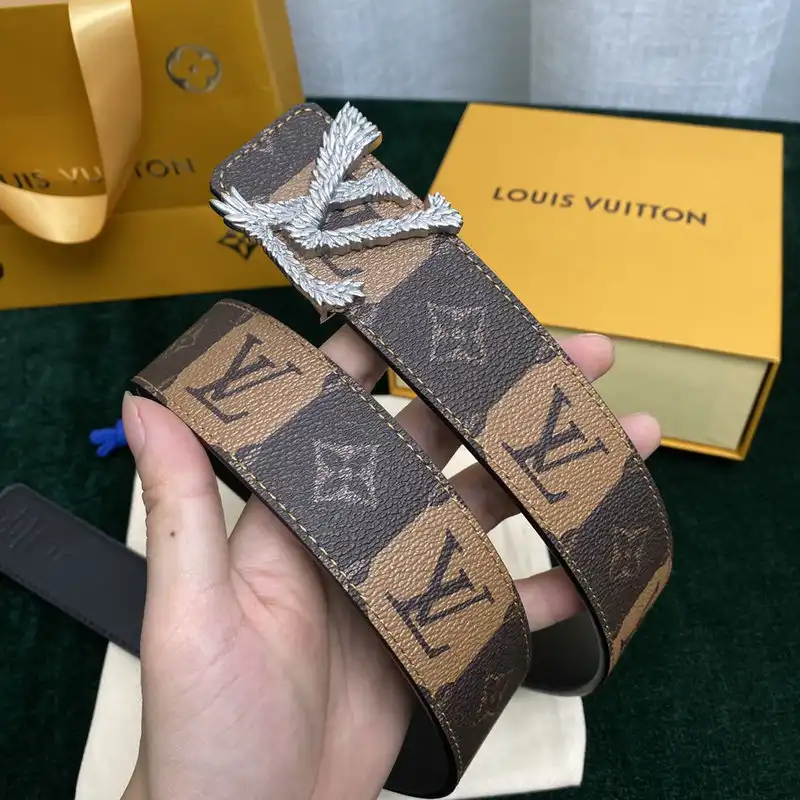 LV Belts 2201XA0205