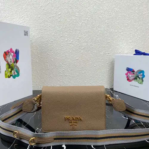 Pra*a bag 2204dj0066