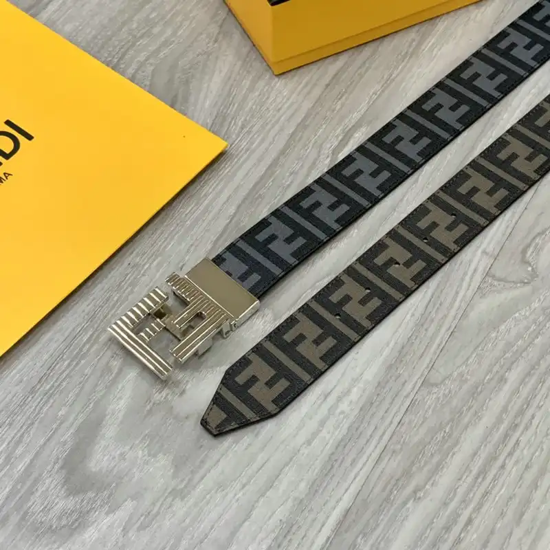 F**di belts 2204xa0220